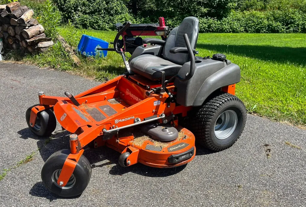 Vermont Mobile Small Engine Repair. Barnet Vermont - Small Lawn Mower Services